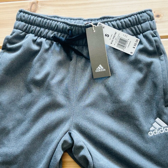 NEW Men’s Adidas Game and Go Tapered Sweatpants Size Small Gray NWT - Picture 4 of 11